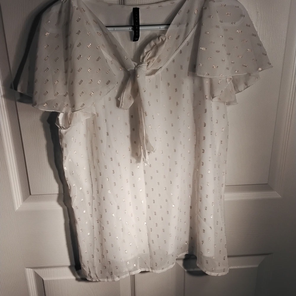 Elegant White Blouse with Bow Detail